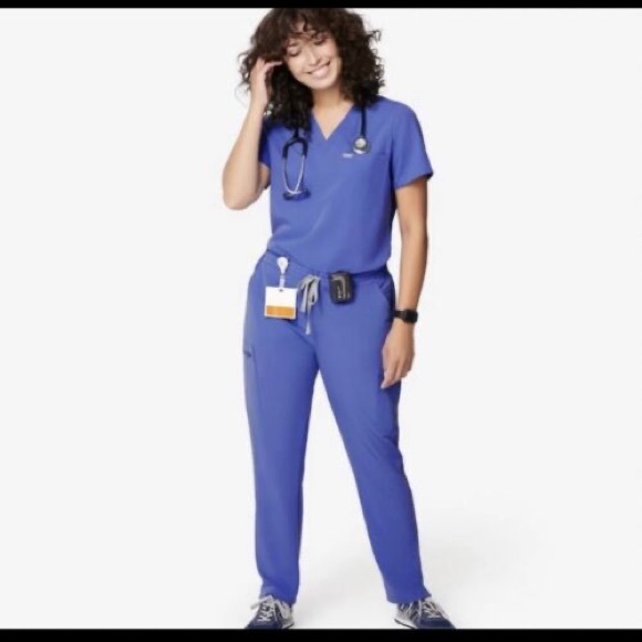 FIGS Yola Scrub Pants in Denim - Picture 4 of 4